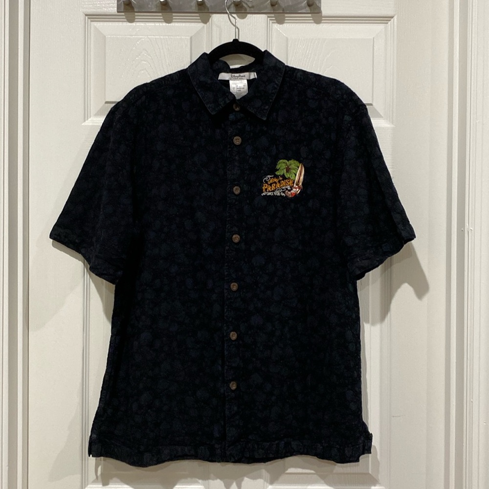 Men’s Disney camp shirt, Mickey in Paradise